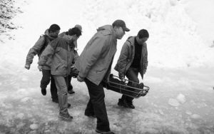 如何购买户外运动意外险？一旦发生事故，我们应该注意什么？-保点通