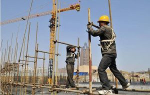 建筑企业必须给工人购买的特殊保险-建筑工人意外伤害保险-保点通