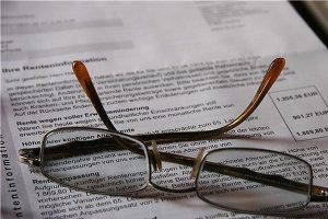 为什么要买高额意外险？购买高额意外险需要注意什么？-保点通